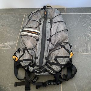Lululemon hydration backpack
